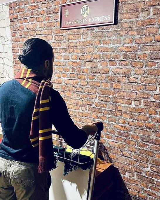 La Chambre Des Secrets Perougien Pérouges Zewnętrze zdjęcie